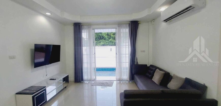 Renovated Pool Villa in Nong Pla Lai for Sale
