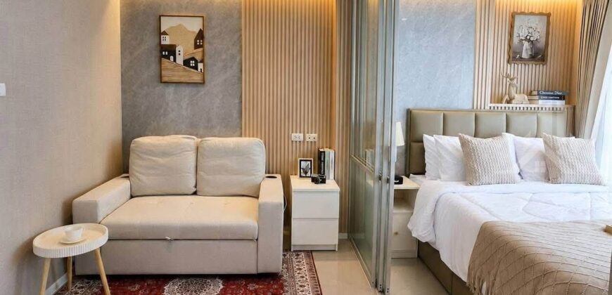Jomtien Beachfront Condo for Sale