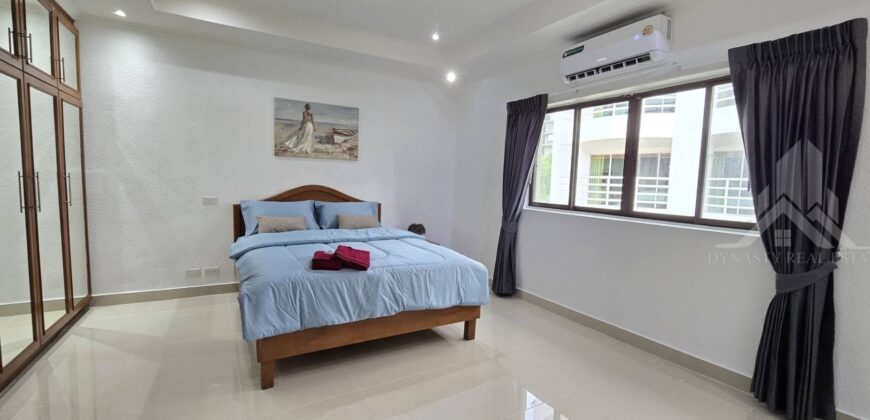 4 Bedroom Townhouse for Rent on Pratumnak Hill