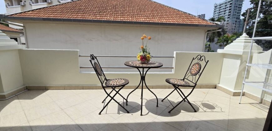 4 Bedroom Townhouse for Rent on Pratumnak Hill