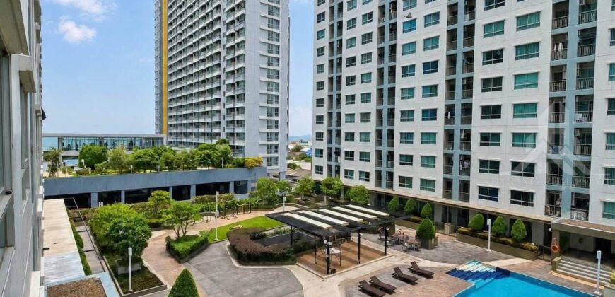 Jomtien Beachfront Condo for Sale