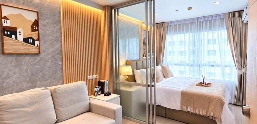 Jomtien Beachfront Condo for Sale
