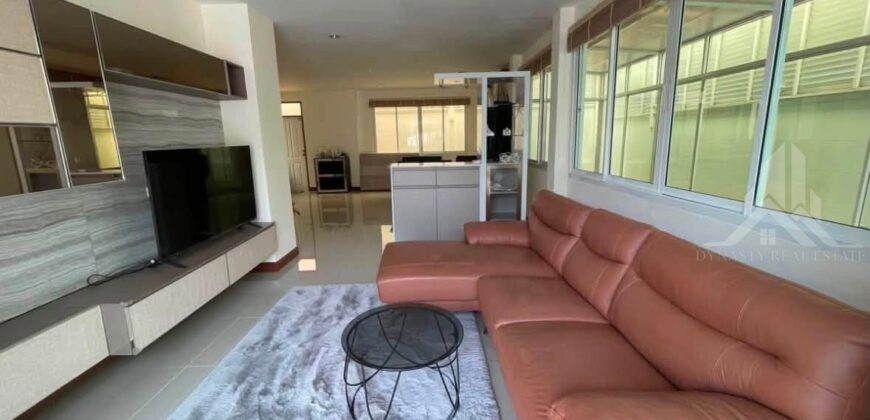 2-Story House for Rent in Khao Talo East Pattaya