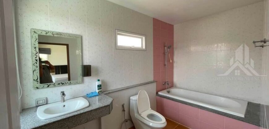 2-Story House for Rent in Khao Talo East Pattaya