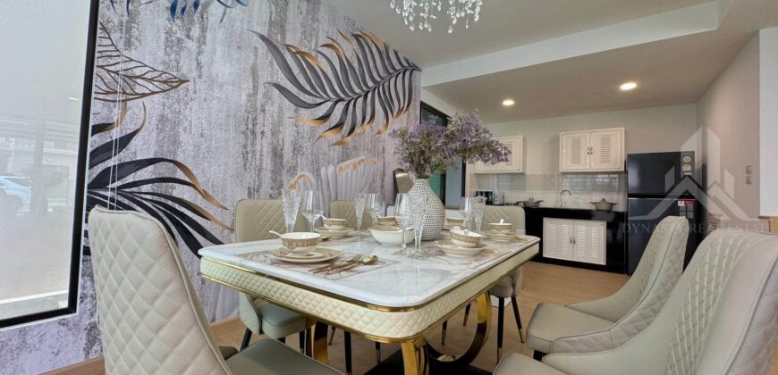 4-Bedroom Engel Haus House for Rent