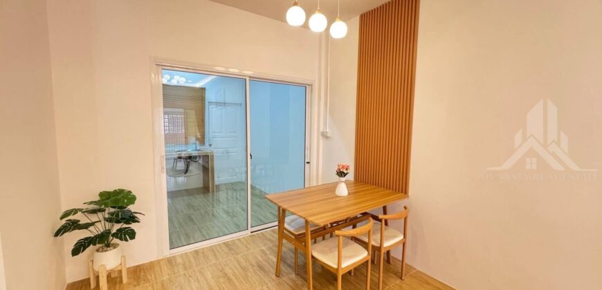 Single-Storey Townhome in Pattaya for Sale