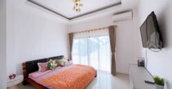 5-Bedroom Move-In Ready Villa with Pool