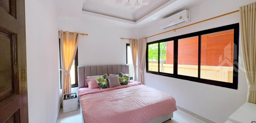 5-Bedroom Move-In Ready Villa with Pool