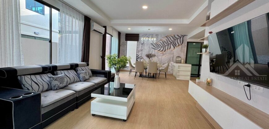 4-Bedroom Engel Haus House for Rent