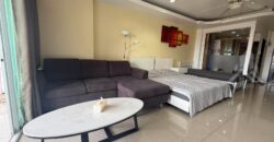 Beachfront Sea View Condo Near Central Pattaya Mall