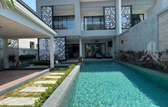 Luxury 3-Bedroom Pool Villa for Rent in Jomtien