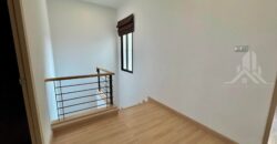 4-Bedroom Engel Haus House for Rent
