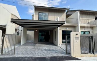 4-Bedroom Engel Haus House for Rent