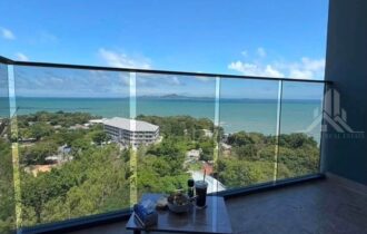 Luxury Beachfront Condo for Rent in Pratumnak