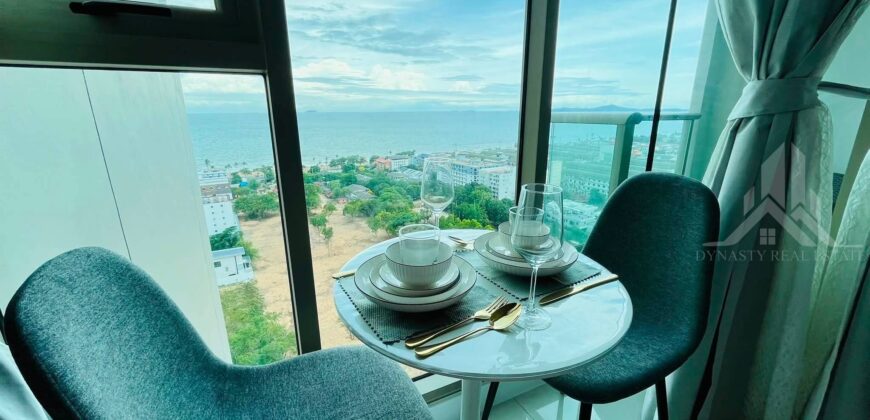 High Floor Sea View Studio for Rent in Jomtien