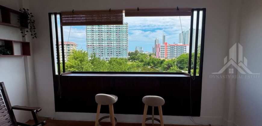 Jomtien Condo for Sale Ready to Move In