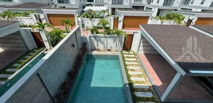Luxury 3-Bedroom Pool Villa for Rent in Jomtien