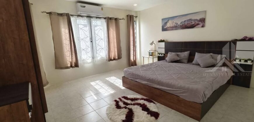 2-Story Townhouse for Rent in East Pattaya