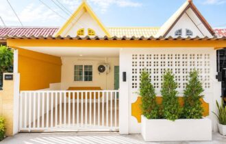 Single-Storey Townhome in Pattaya for Sale