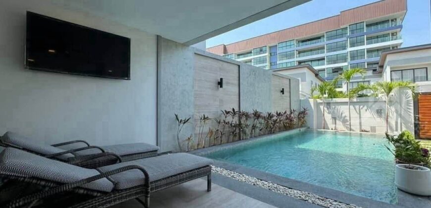 Luxury 3-Bedroom Pool Villa for Rent in Jomtien