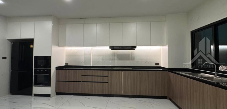 Pet-Friendly Pool Villa for Rent in East Pattaya