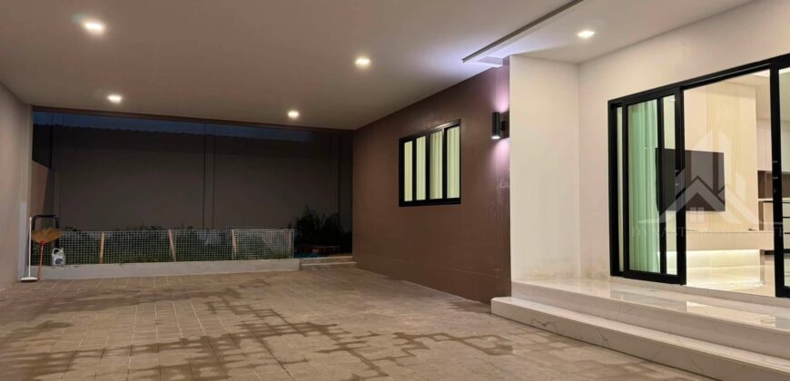 Pet-Friendly Pool Villa for Rent in East Pattaya