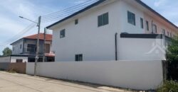 Corner House for Sale in Siam Country Club Area