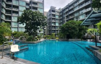 Luxury 2-Bed Condo for Rent in Central Pattaya