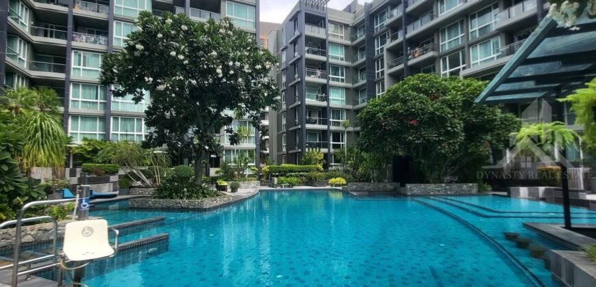 Luxury 2-Bed Condo for Rent in Central Pattaya