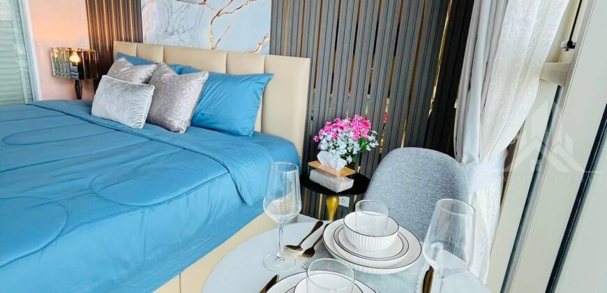 High Floor Sea View Studio for Rent in Jomtien