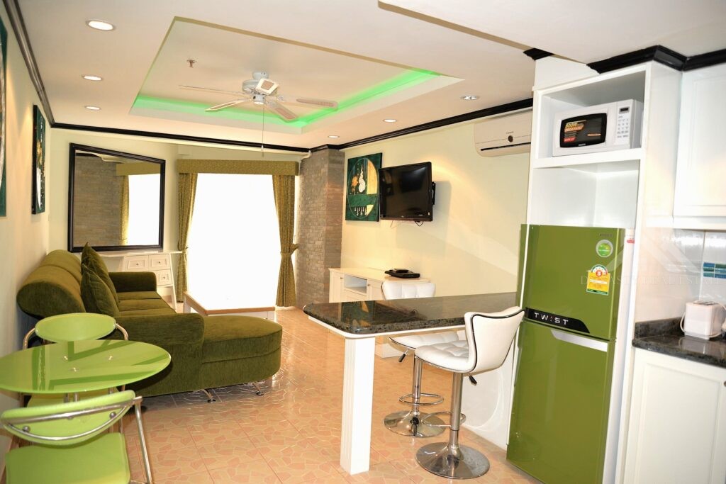 Jomtien beach condominium jbc for sale