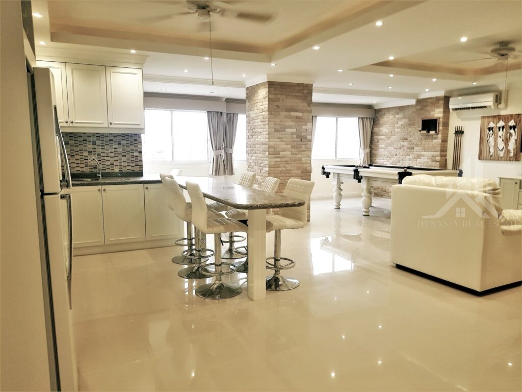 Rungfa condominium for sale & rent