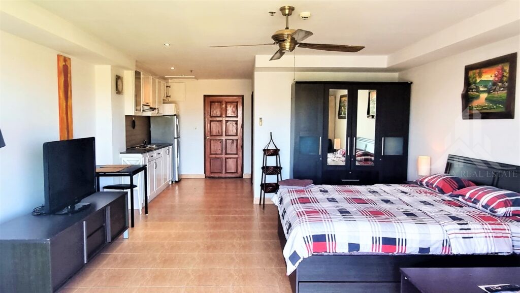 The residence condominium for sale & rent