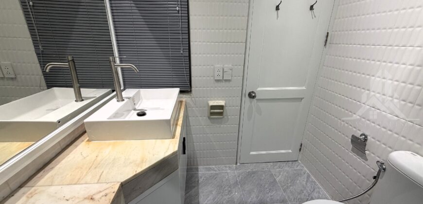 Baan Suan Lalana Studio Condo for Sale & Rent