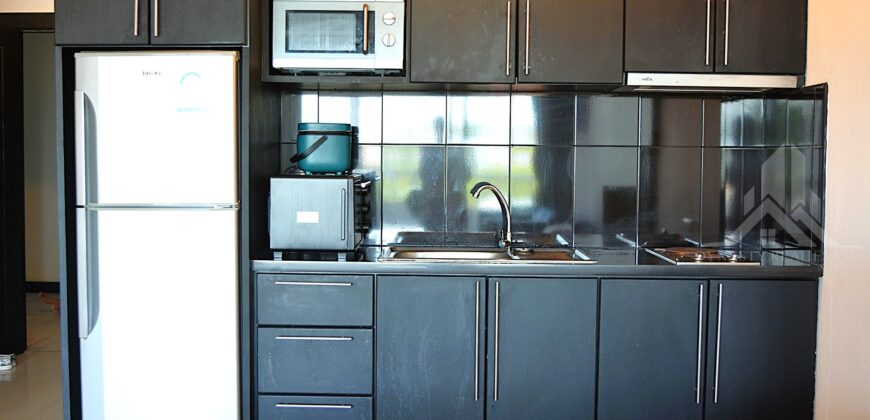 TW Platinum Suites Studio Condo for Sale & Rent