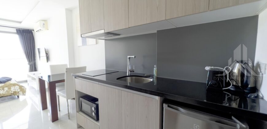Laguna Beach Resort 3 The Maldives Studio Condo for Sale & Rent
