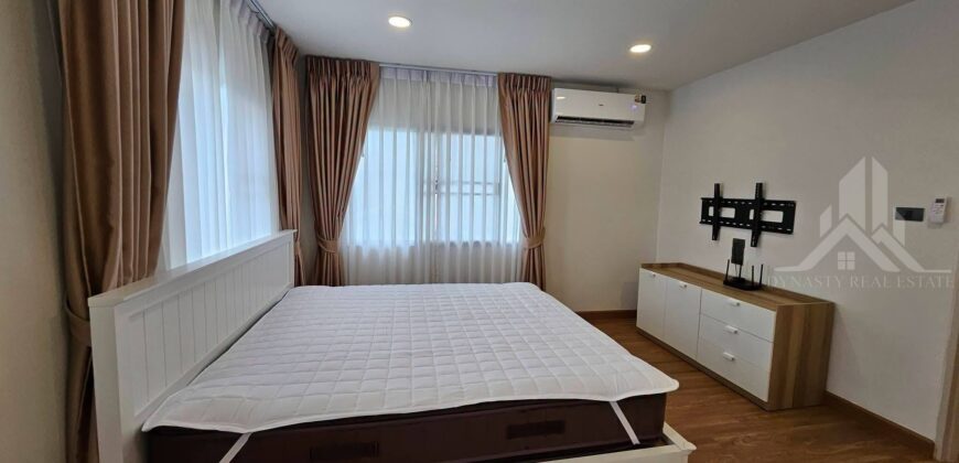 Spacious Garden Home for Rent in Rongpo