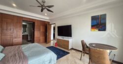 Spacious Corner 1-Bed Condo in Central Jomtien