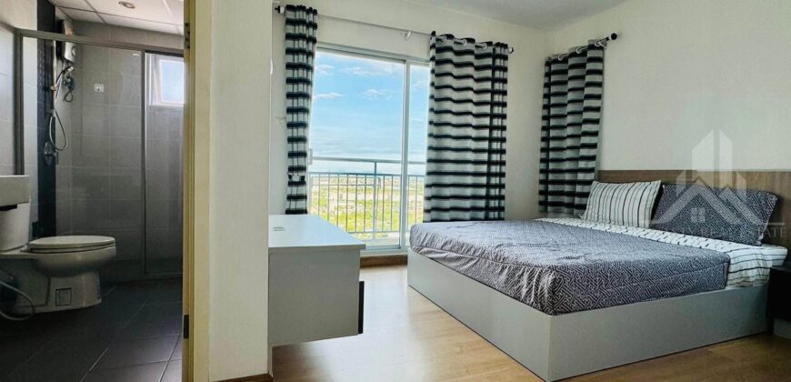Sea View 2BR High Floor Condo for Rent in Pattaya