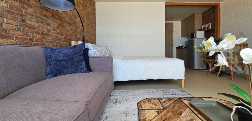 High Floor Studio for Rent in South Pattaya