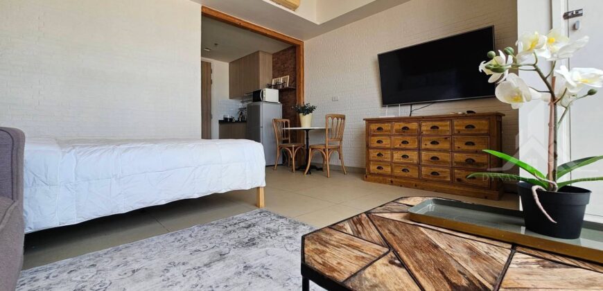 High Floor Studio for Rent in South Pattaya