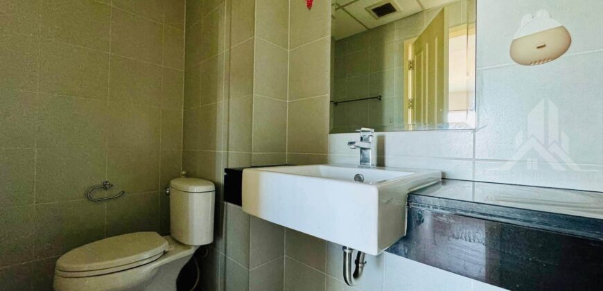 Sea View 2BR High Floor Condo for Rent in Pattaya