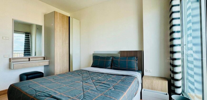 Sea View 2BR High Floor Condo for Rent in Pattaya