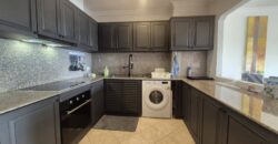 Spacious Corner 1-Bed Condo in Central Jomtien