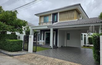 Spacious Garden Home for Rent in Rongpo