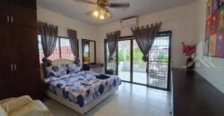 4 Bedroom Pool House for Rent in Pattaya