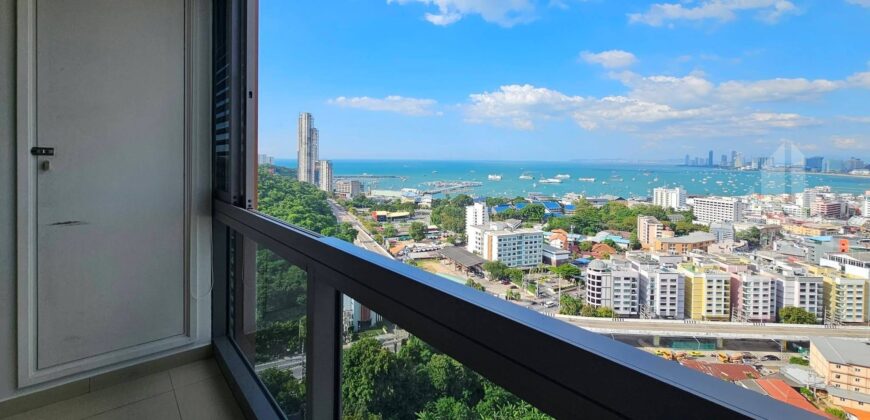 High Floor Studio for Rent in South Pattaya
