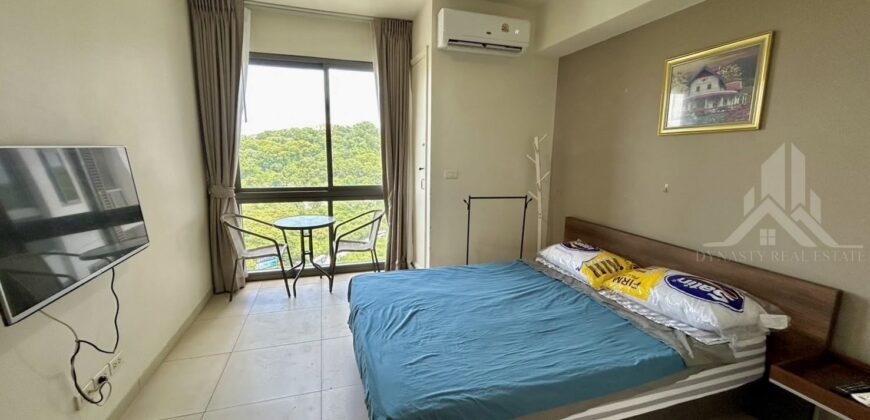 UNIXX South Pattaya Studio with Pool View for Rent