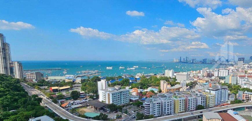 High Floor Studio for Rent in South Pattaya