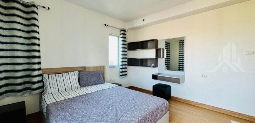 Sea View 2BR High Floor Condo for Rent in Pattaya
